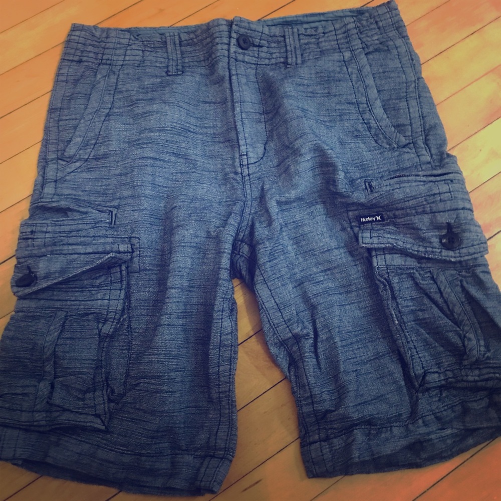 Size 32 Hurley cargo shorts